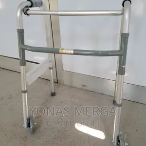 Foldable Height-Adjustable Walker:A Convenient Mobility Aid