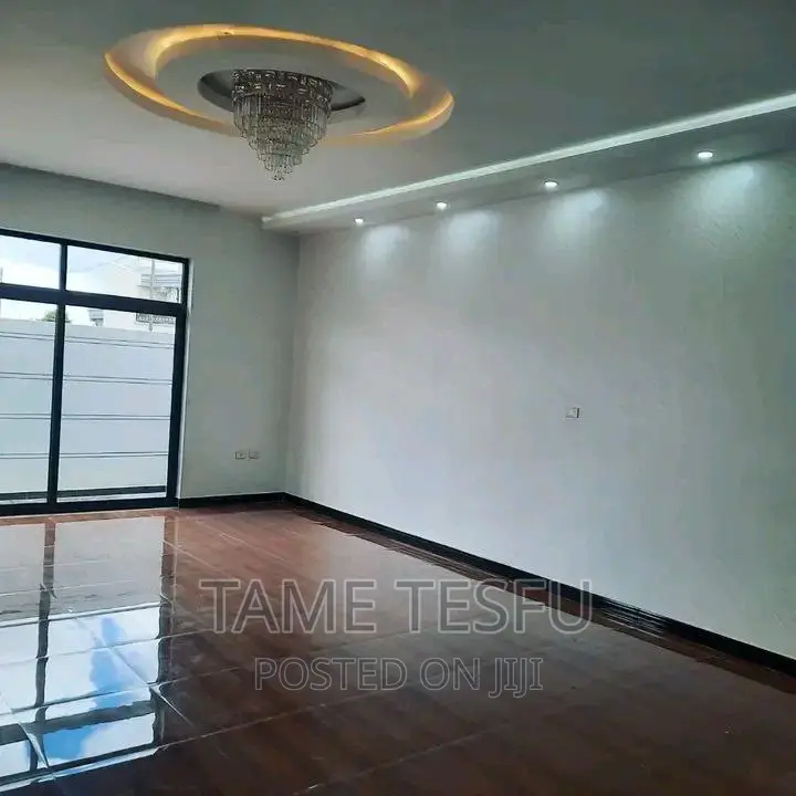 Furnished 3bdrm Villa in Summit, Bole for sale