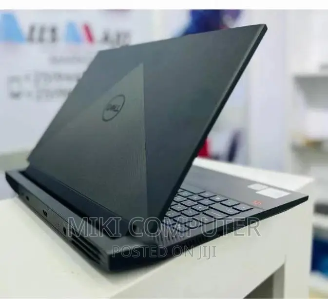 New Laptop Dell G15 5511 16GB Intel Core i7 SSD 512GB