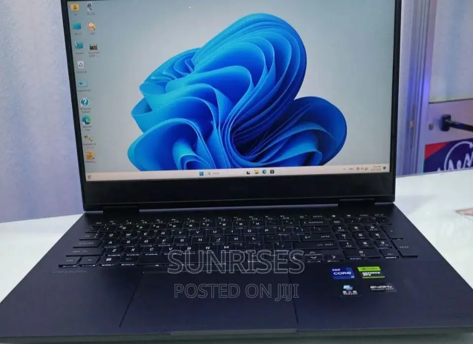 New Laptop HP Omen 16 16GB Intel Core I9 SSD 1T