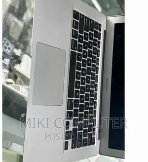 New Laptop Apple MacBook Air 2017 8GB Intel Core i5 SSD 128GB