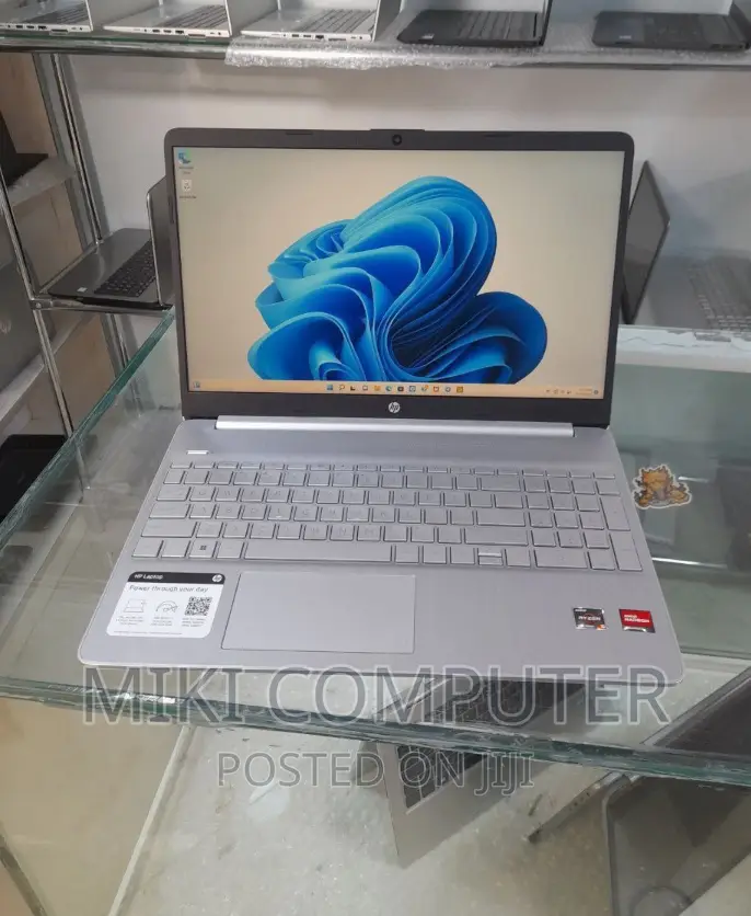 New Laptop HP Stream Notebook 12GB AMD Ryzen 5 SSD 512GB