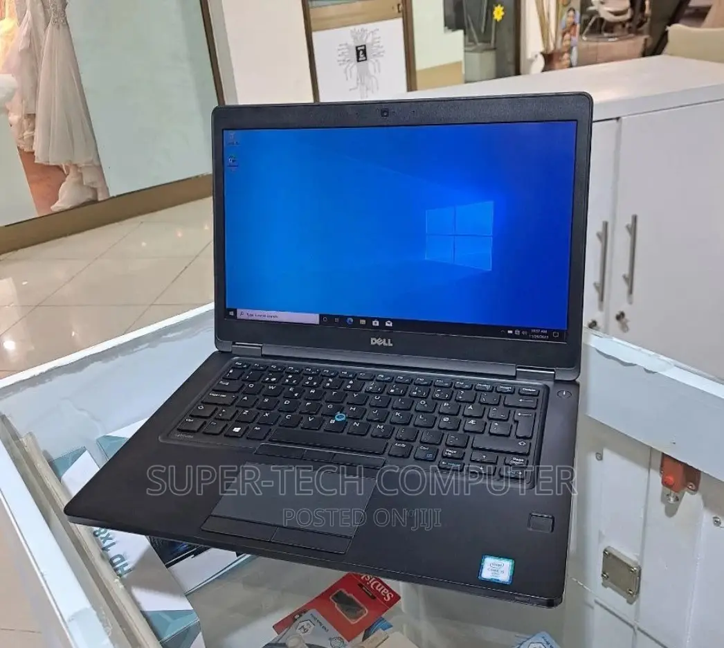 New Laptop Dell Latitude 5310 8GB Intel Core I5 SSD 256GB