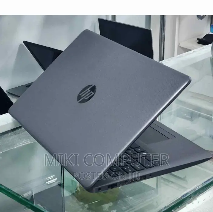 New Laptop HP Stream Notebook 8GB Intel Core I7 SSD 512GB