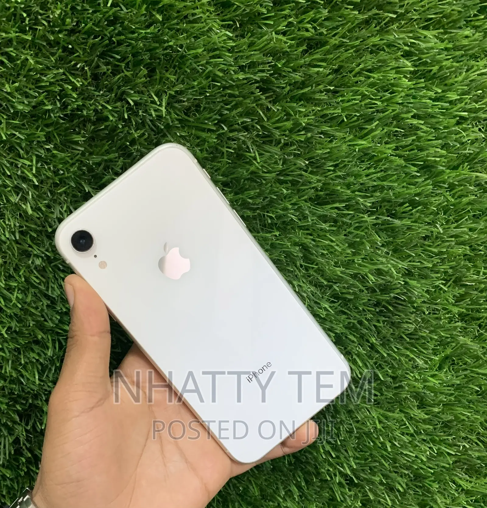 Apple iPhone XR 128 GB White