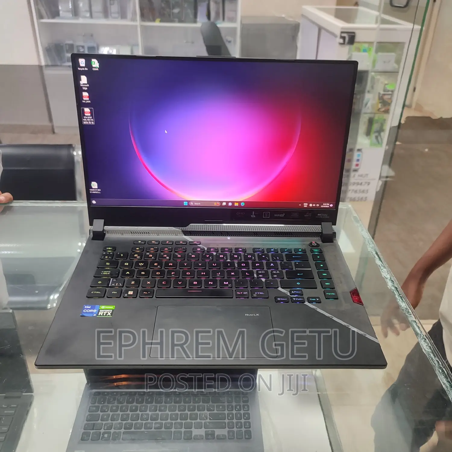 New Laptop Asus ROG Strix G17 16GB Intel Core I9 SSD 1T