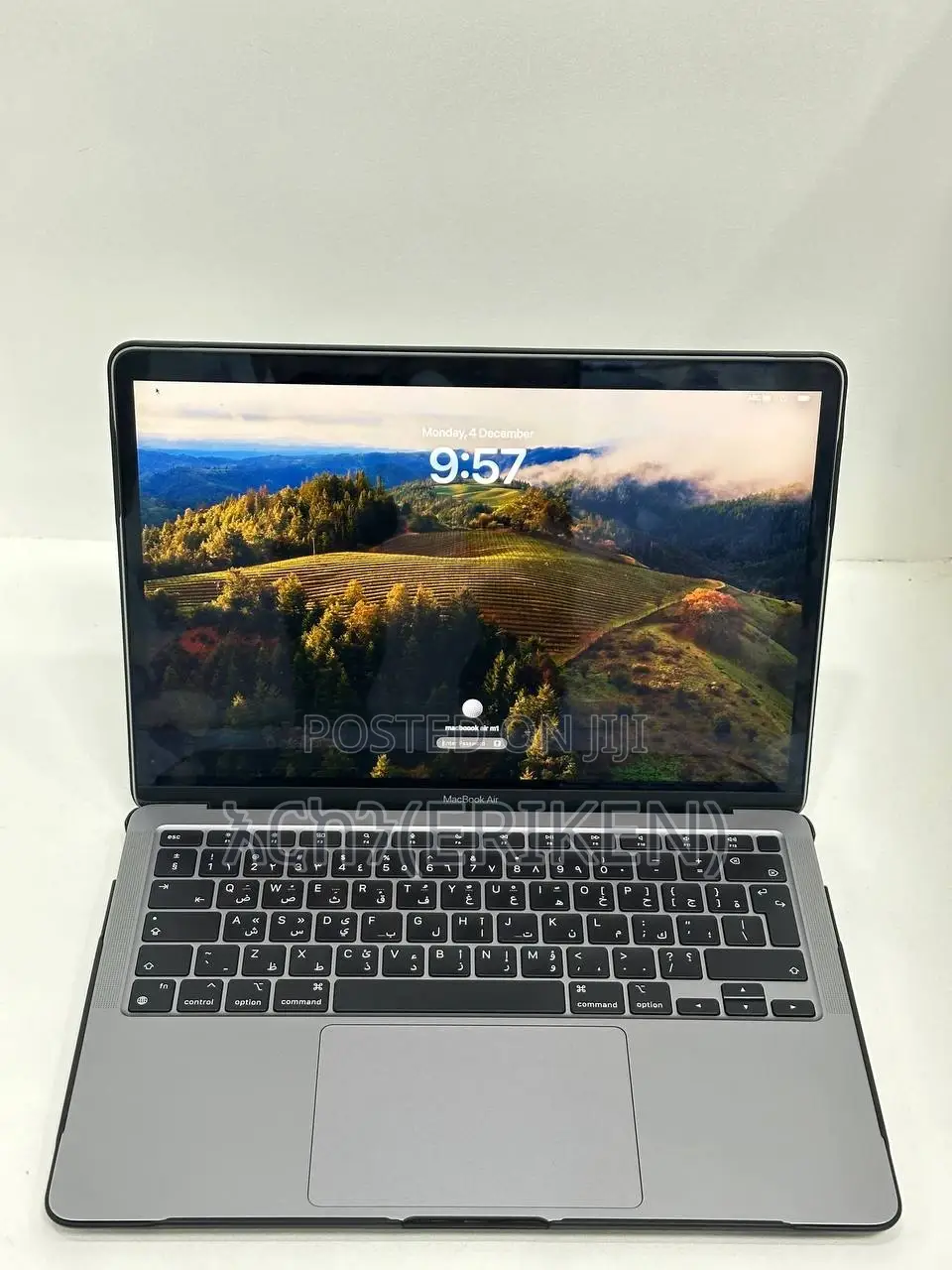 New Laptop Apple MacBook Air 2020 M1 8GB Apple M1 SSD 256GB