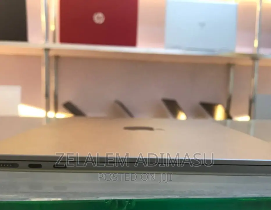 New Laptop Mecer MyLife Z140c-Xpress 3GB Intel Core I7 SSD 16 GB