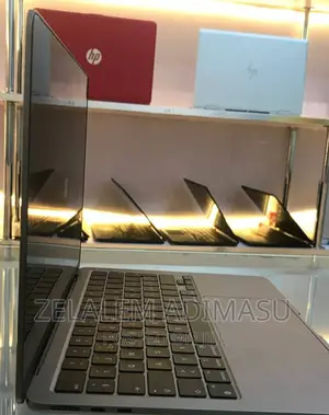 New Laptop Mecer MyLife Z140c-Xpress 3GB Intel Core I7 SSD 16 GB