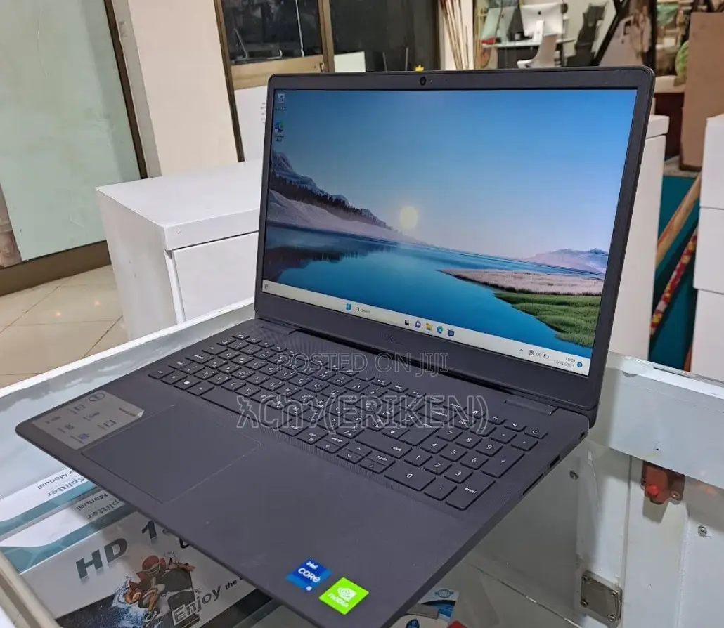 New Laptop Dell Vostro 15 3000 8GB Intel Core I5 HDD 1T