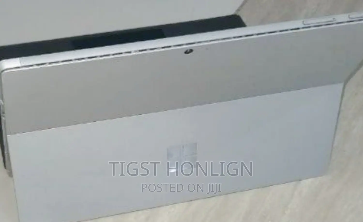 New Laptop Microsoft Surface Pro 8GB Intel Core I7 SSD 256GB