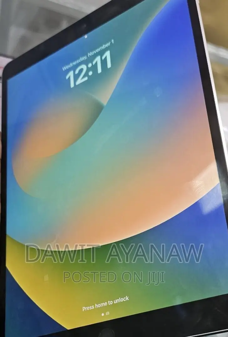 New Apple iPad (2022) 256 GB Silver