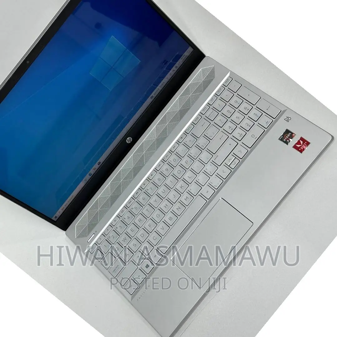 New Laptop HP Pavilion 15 8GB AMD Ryzen 5 HDD+SSD 1T