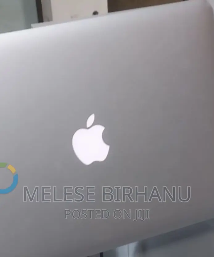 New Laptop Apple MacBook 2017 8GB Intel Core I5 SSD 128GB