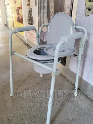 Commode Chair,Toilet With Durability Adaptability At It Core