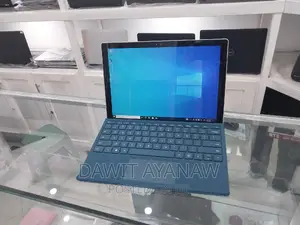 Photo - New Laptop Microsoft Surface Pro 4 8GB Intel Core I5 SSD 256GB