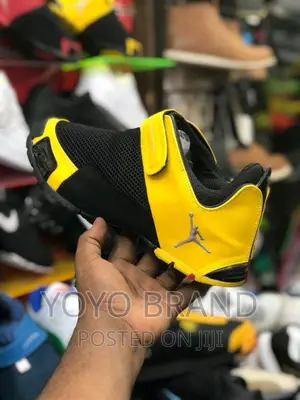 Photo - Air Jordan LX2