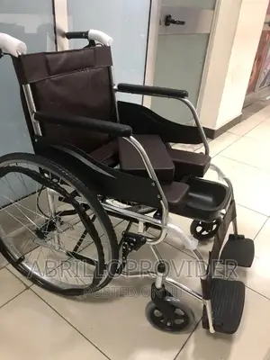 ዊልቼር Commode Wheelchair/Wheelchair;Wheelchair[Wheelchair[Pot