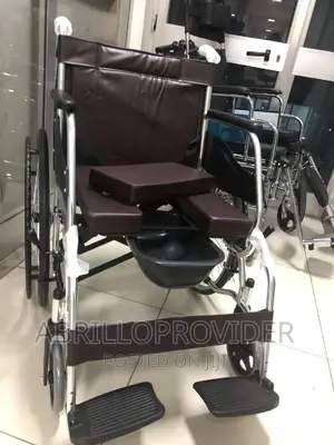 ዊልቼር Commode Wheelchair/Wheelchair;Wheelchair[Wheelchair[Pot