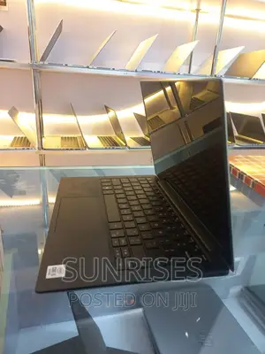 New Laptop Dell XPS 13 8GB Intel Core I5 SSD 256GB