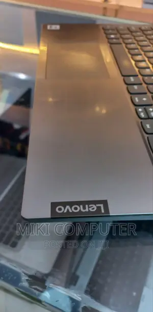 Photo - New Laptop Lenovo ThinkBook 13s Gen 2 8GB Intel Core I7 HDD 1T