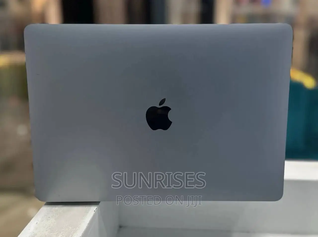 New Laptop Apple MacBook Air 2020 M1 8GB Apple M1 SSD 256GB