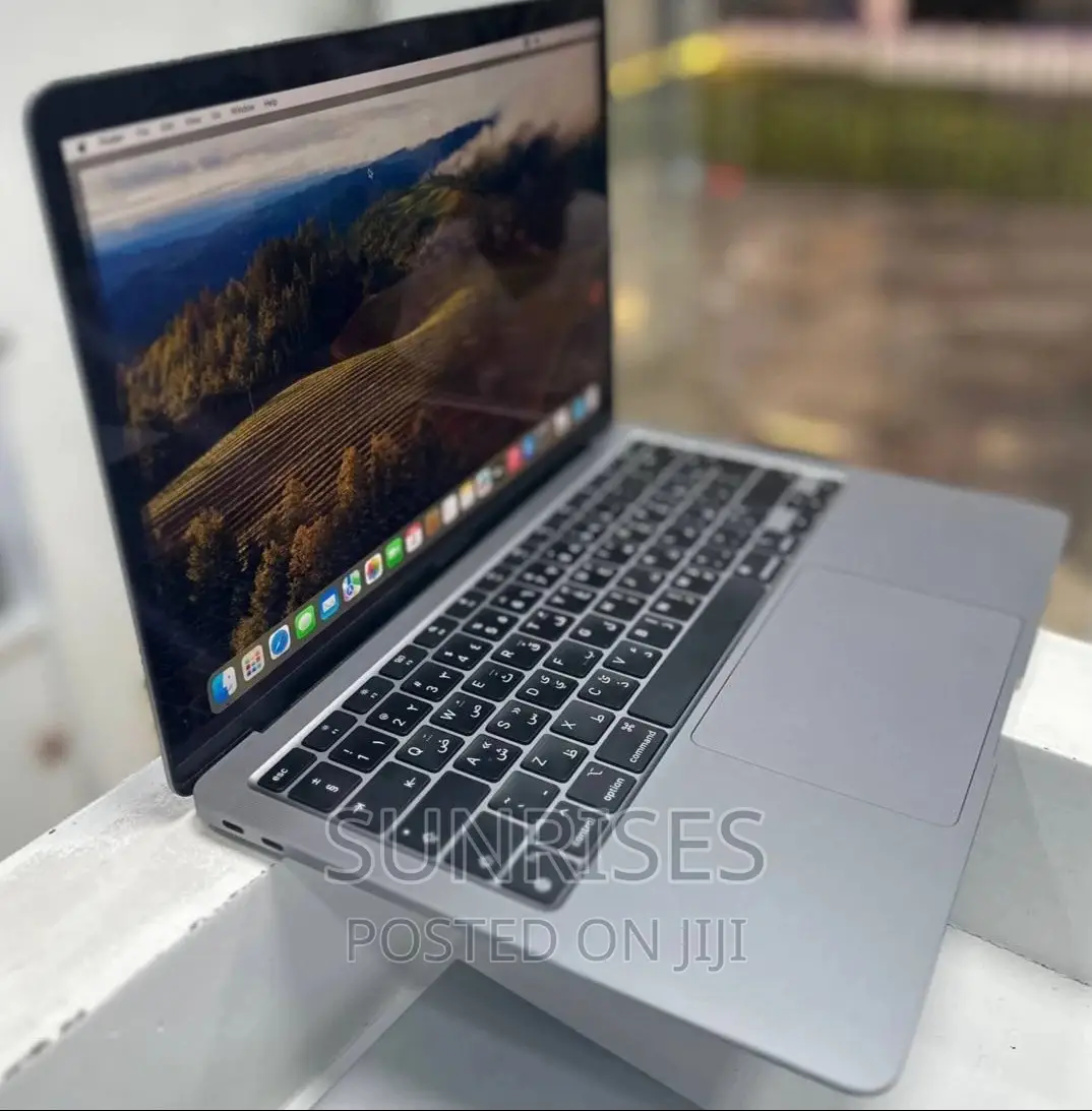 New Laptop Apple MacBook Air 2020 M1 8GB Apple M1 SSD 256GB