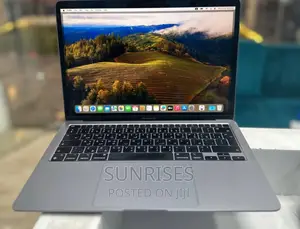 New Laptop Apple MacBook Air 2020 M1 8GB Apple M1 SSD 256GB