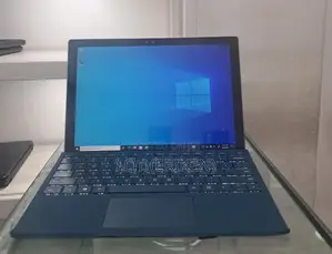 Photo - New Laptop Microsoft Surface Pro 4 8GB Intel Core I5 SSD 256GB