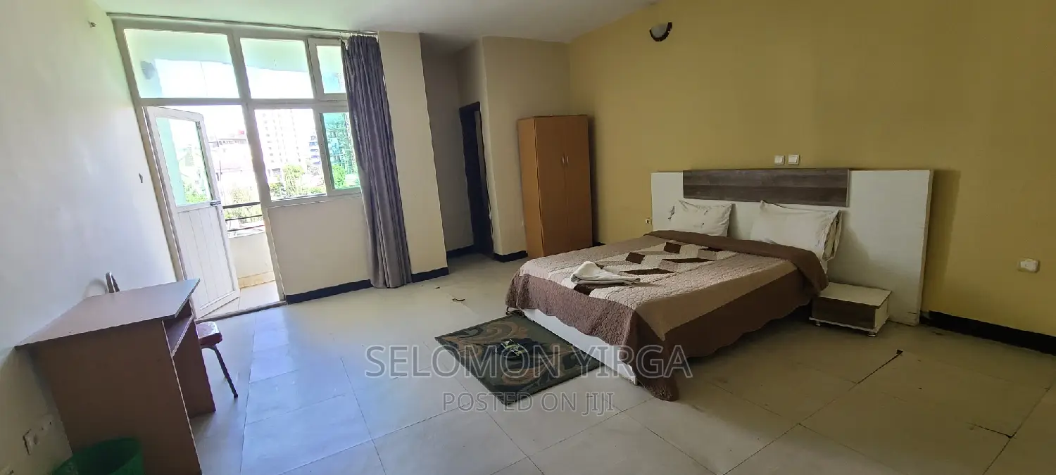 ለክራይ የቀረበ ቢሮ አለ