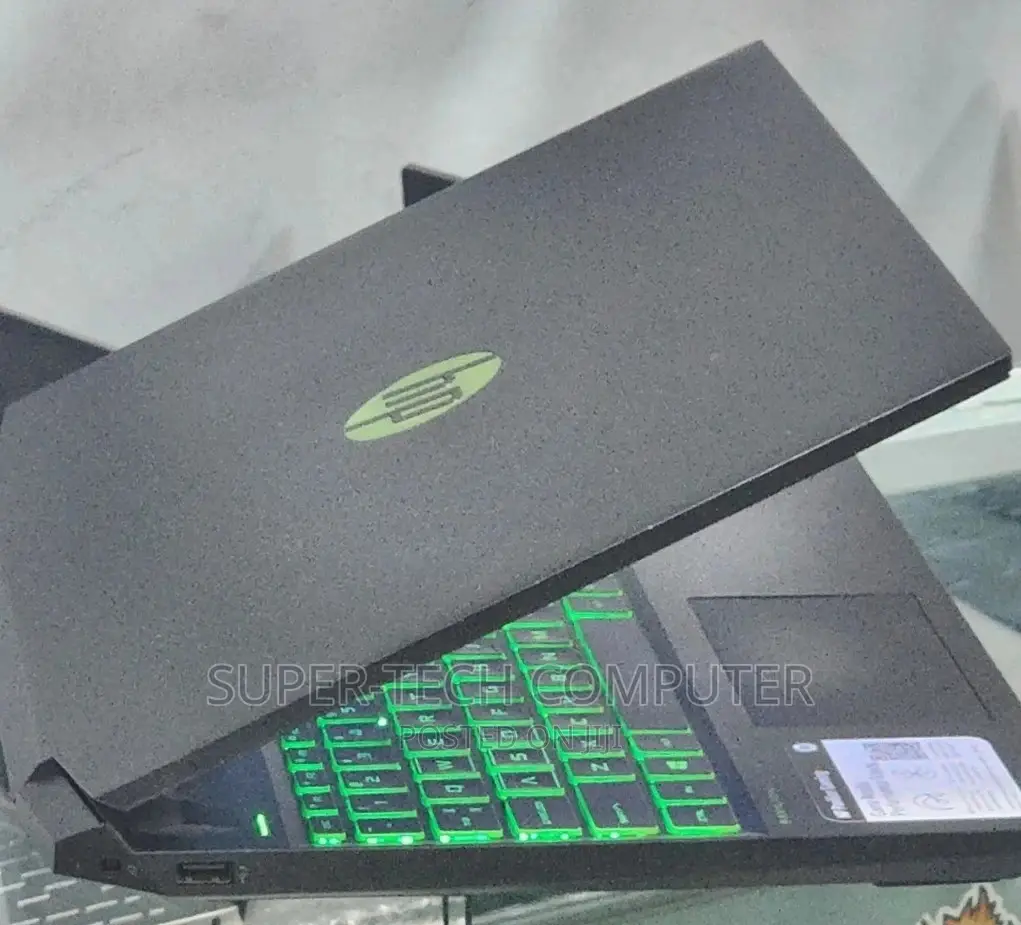 New Laptop HP Pavilion Power 15 16GB AMD Ryzen 5 SSD 2T