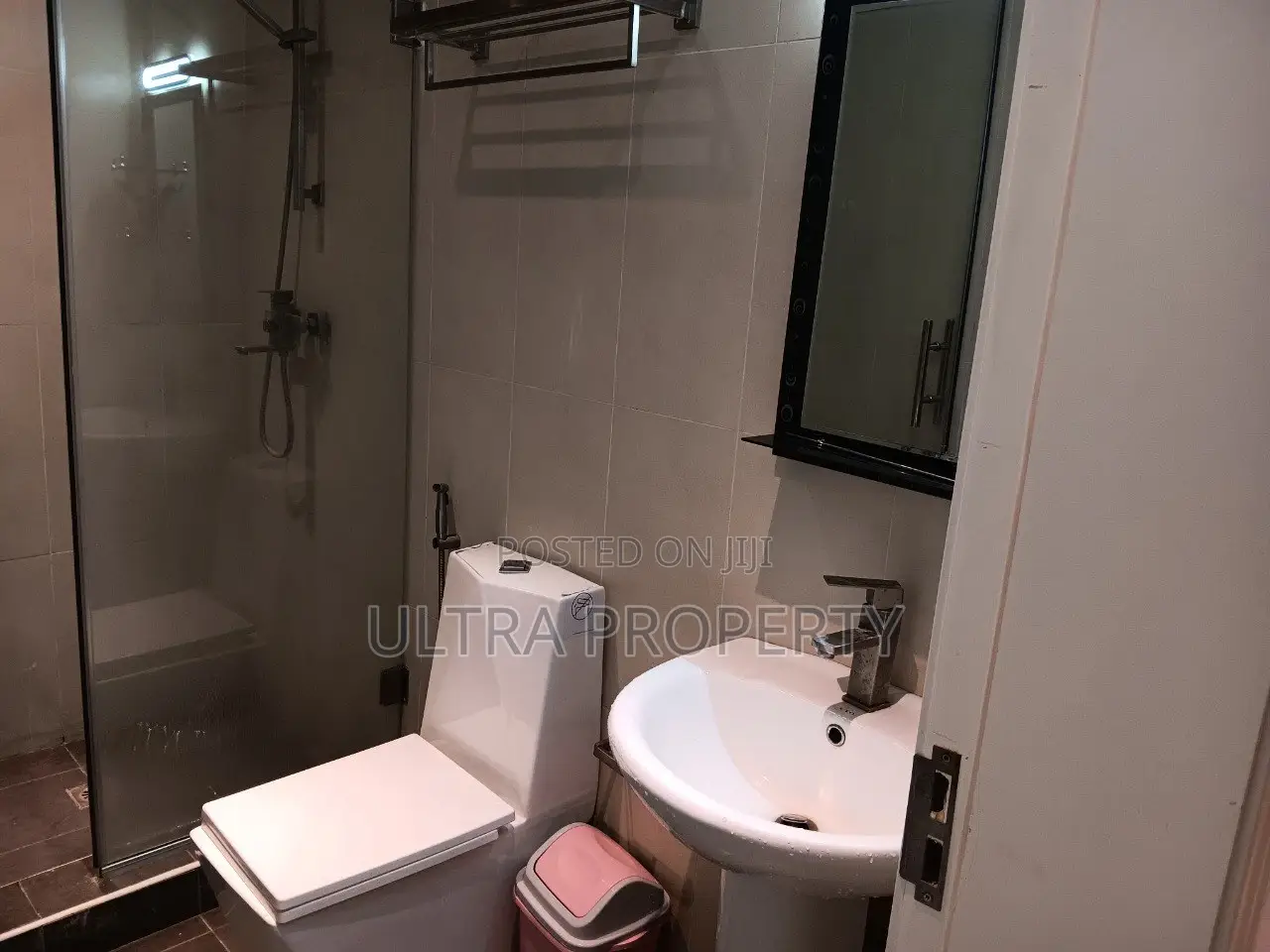 Furnished 3bdrm Apartment in Bole for rent