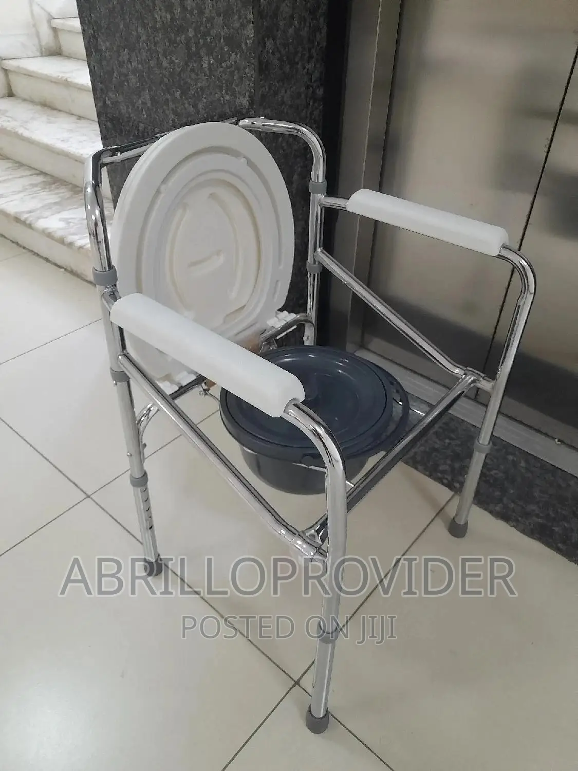 Toilet Seat Chair*Commode Chair*Folding Chair:Commode Chair*