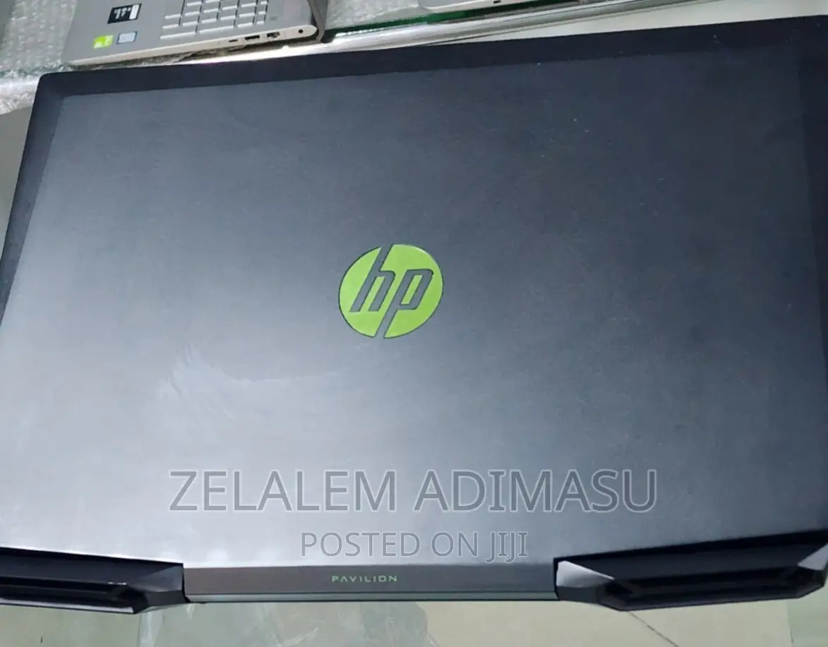 New Laptop Dell Inspiron 15 8GB Intel Core I5 SSD 512GB