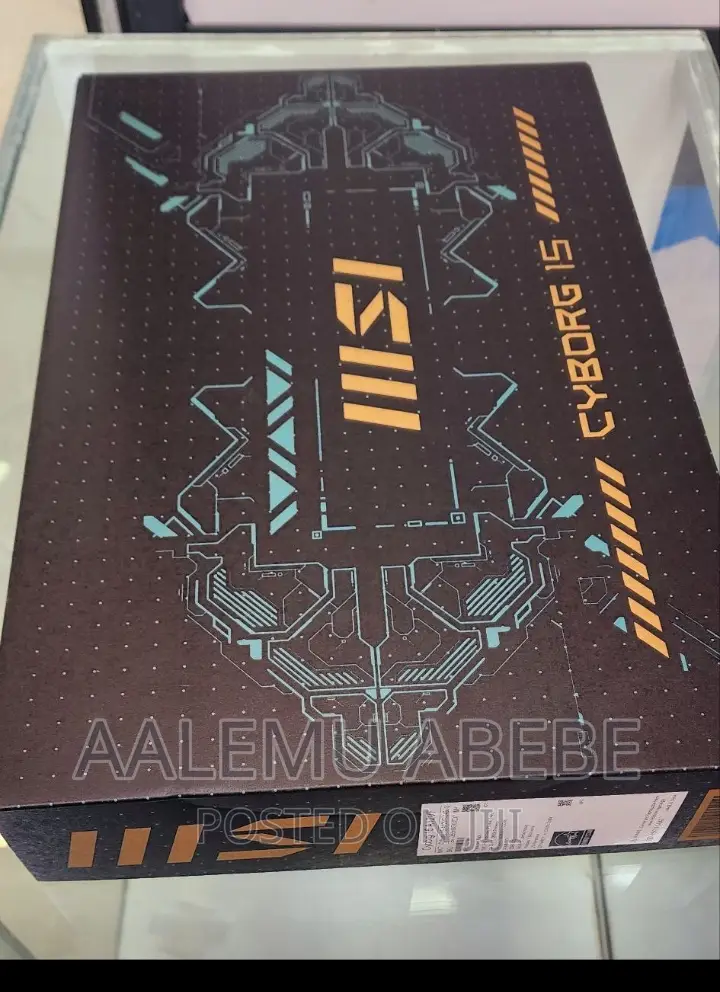 New Laptop MSI Katana GF66 16GB Intel Core I7 SSD 1T