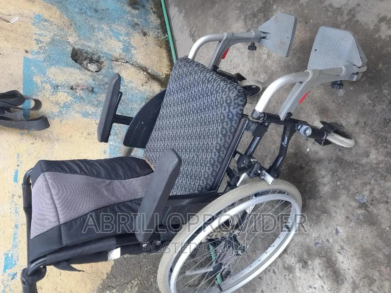 ለኮሮኮንች ዌልቸር Imported Wheelchair{Wheelchair{Wheelchair{New} 