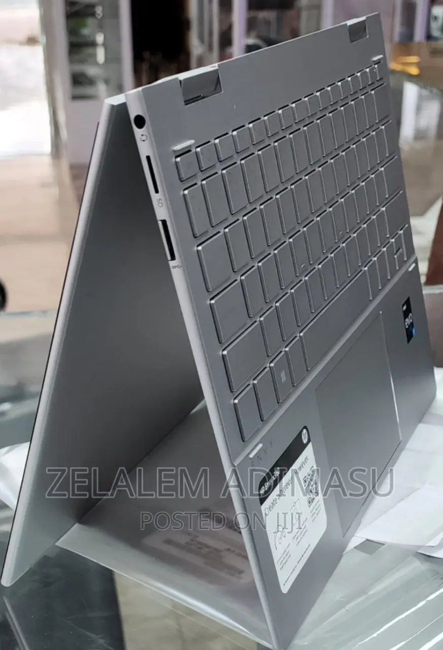 New Laptop HP EliteBook 840 8GB Intel Core I7 SSD 512GB