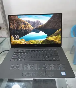 New Laptop Dell Precision 15 3520 16GB Intel Core I7 SSD 512GB