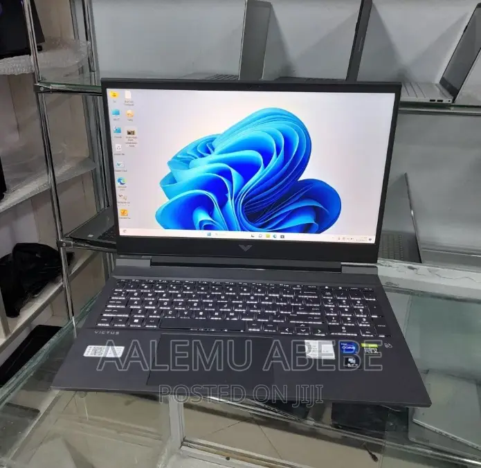 New Laptop HP Victus 16 16GB Intel Core I7 SSD 1T