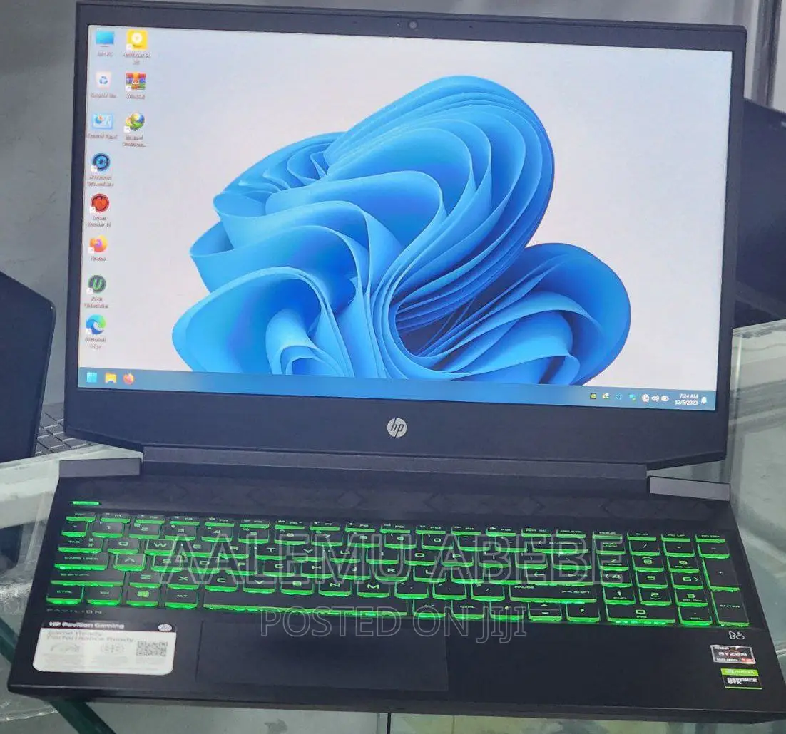 New Laptop HP Pavilion 15 16GB AMD Ryzen 5 SSD 2T