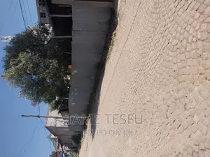 Furnished 1bdrm House in Yeka Kotobe for sale