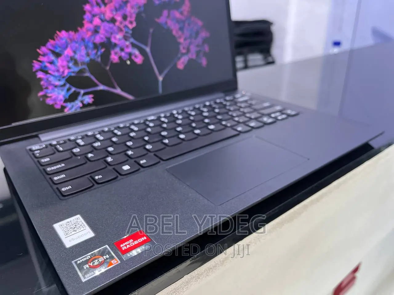 New Laptop Lenovo Ideapad 3 8GB AMD Ryzen 5 SSD 512GB