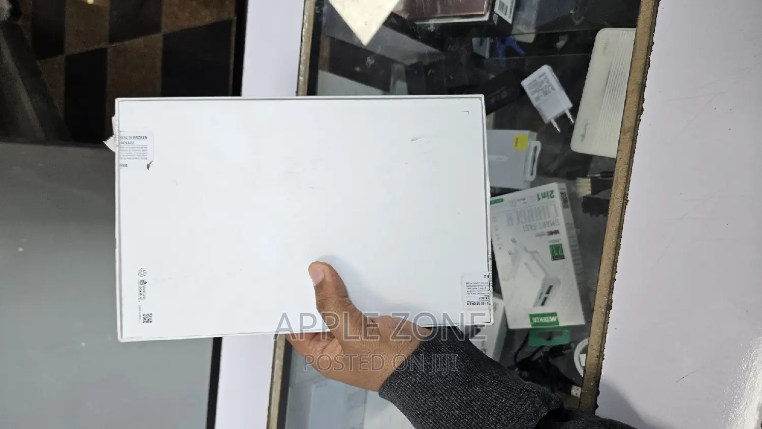 New Samsung Galaxy Tab S6 Lite 64 GB Black