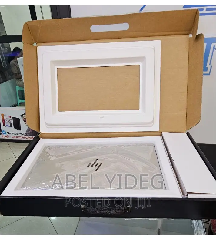 New Laptop HP Envy 15 16GB Intel Core I7 SSD 1T