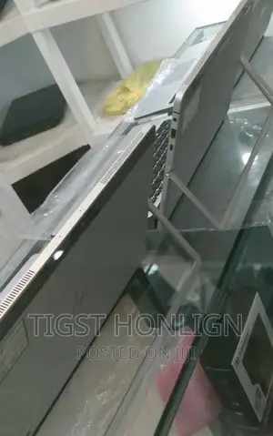 New Laptop HP Elite X2 1012 8GB Intel Core I5 SSD 256GB