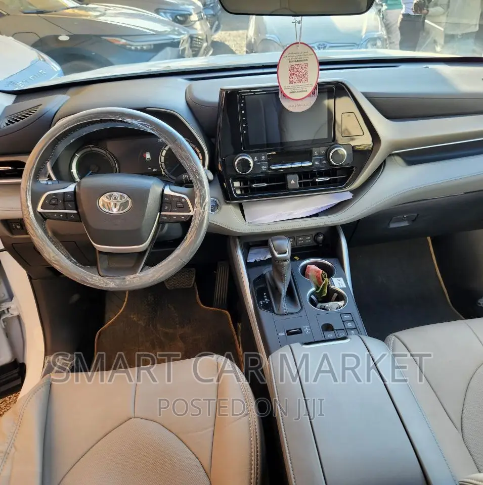 New Toyota Highlander 2023 White