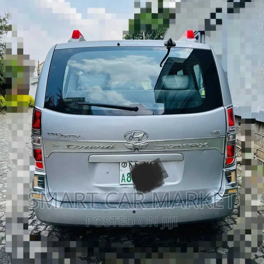 Hyundai Starex 2016 Gray