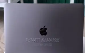 New Laptop Apple MacBook Pro 2019 6GB Intel Core I5 SSD 128GB