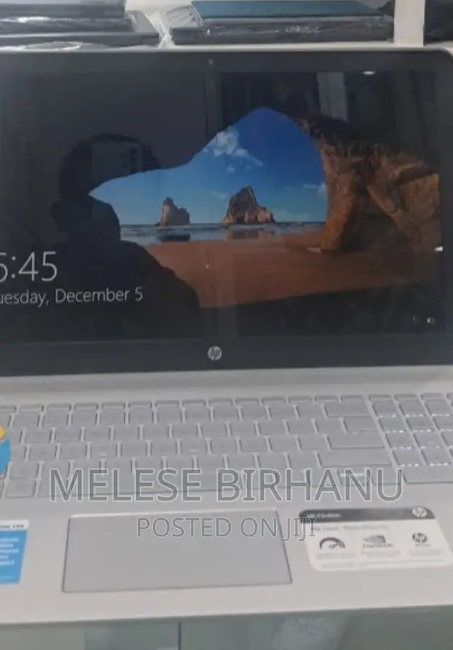 New Laptop HP Pavilion 15 8GB Intel Core I7 HDD 2T