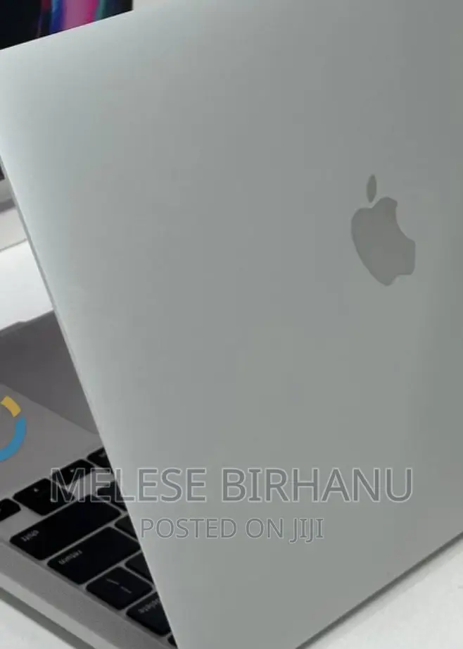 New Laptop Apple MacBook Pro 2020 M1 8GB Intel Core I7 SSD 512GB